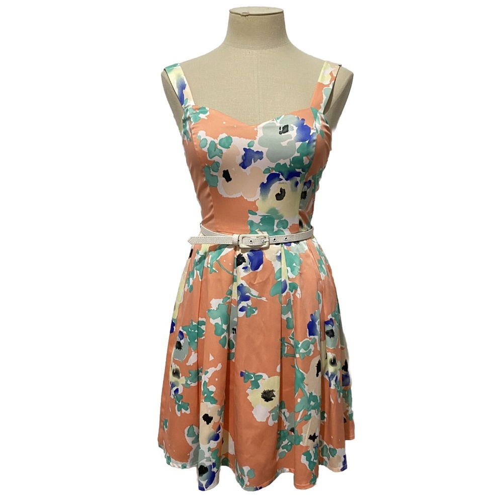 Review 8 Dress Peach Fit and Flare Floral Belt Above Knee Wedding Cocktail Party - Picture 1 of 8